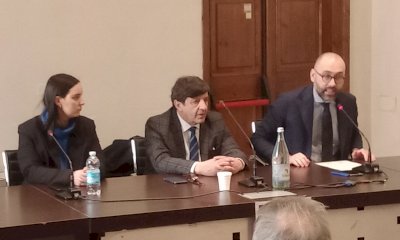 Gianni Oliva a Mondovì con “Il pendio delle noci” 