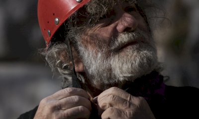 A Dronero il documentario sull’alpinista e scrittore Mauro Corona