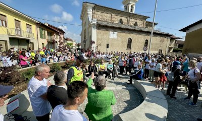 Inaugurata la nuova piazza centrale di Roata Rossi