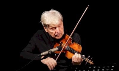Uto Ughi incanta i giovani di Cuneo con una lezione-concerto al Teatro Toselli