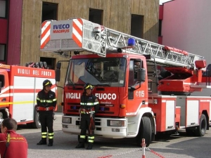 Incendio sulla collina di Monserrato