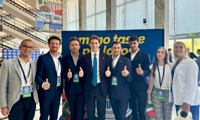 Forza Italia: giovani cuneesi a Roma per eleggere il segretario nazionale