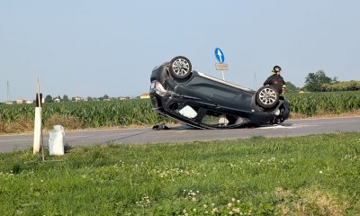 Scontro tra due auto a Busca nel tardo pomeriggio di domenica