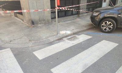 Cuneo, caduta di calcinacci da un condominio tra via Schiaparelli e via Sella