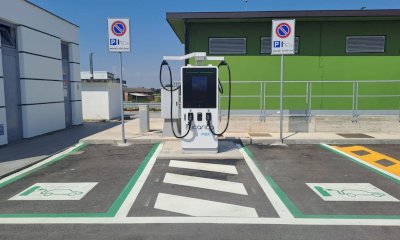Una nuova stazione di ricarica per veicoli elettrici lungo la A6