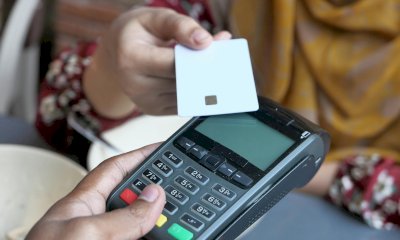 Fratello e sorella rubano il bancomat del patrigno e fanno shopping a Mondovicino, condannati
