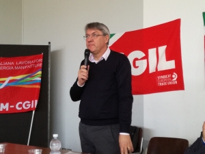 Maurizio Landini alla Michelin: 'A parità di lavoro deve esserci parità di diritti'