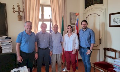 La Giunta braidese saluta il preside della media salesiana Teresio Fraire