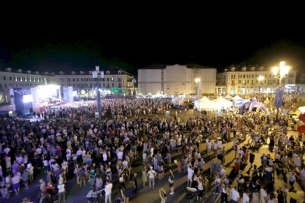 Il concerto degli Eiffel 65 a Cuneo