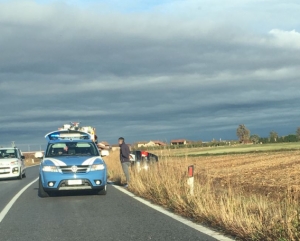 Un'auto fuori strada tra San Chiaffredo e Tarantasca