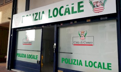 Taser ai vigili, Cuneo valuta la sperimentazione: “Ma non è una priorità”