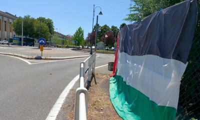 Cuneo, rimossa la bandiera palestinese in discesa Bellavista