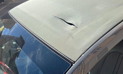 Cuneo, tettucci tagliati e vetri spaccati sulle auto parcheggiate
