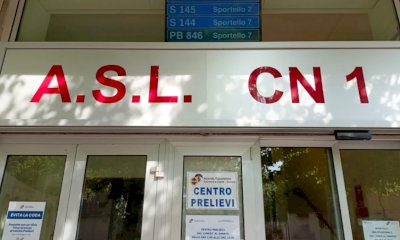 Assunta dall'Asl CN1 come anestesista, non aveva mai conseguito la specializzazione: licenziata
