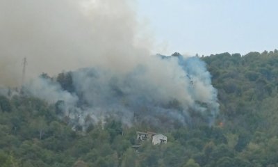 Incendio boschivo sul Mombracco: fiamme tra Revello e Saluzzo