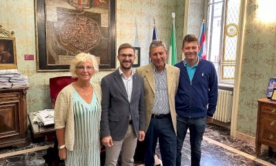 Alba, il sindaco ha salutato il dottor Elio Franzero giunto alla pensione dopo 42 anni di servizio