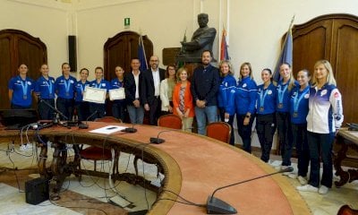 Premiate le atlete del Twirling Carrù per le medaglie ottenute ai campionati europei e mondiali
