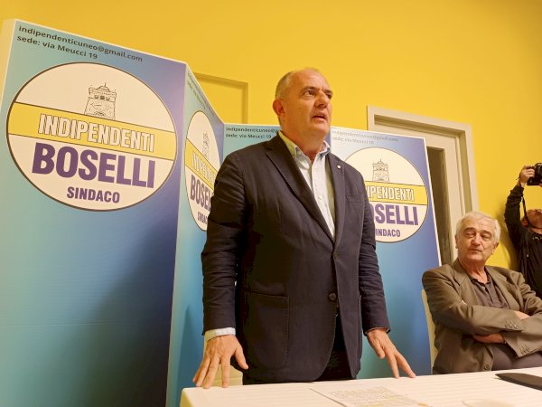 La presentazione della candidatura degli Indipendenti