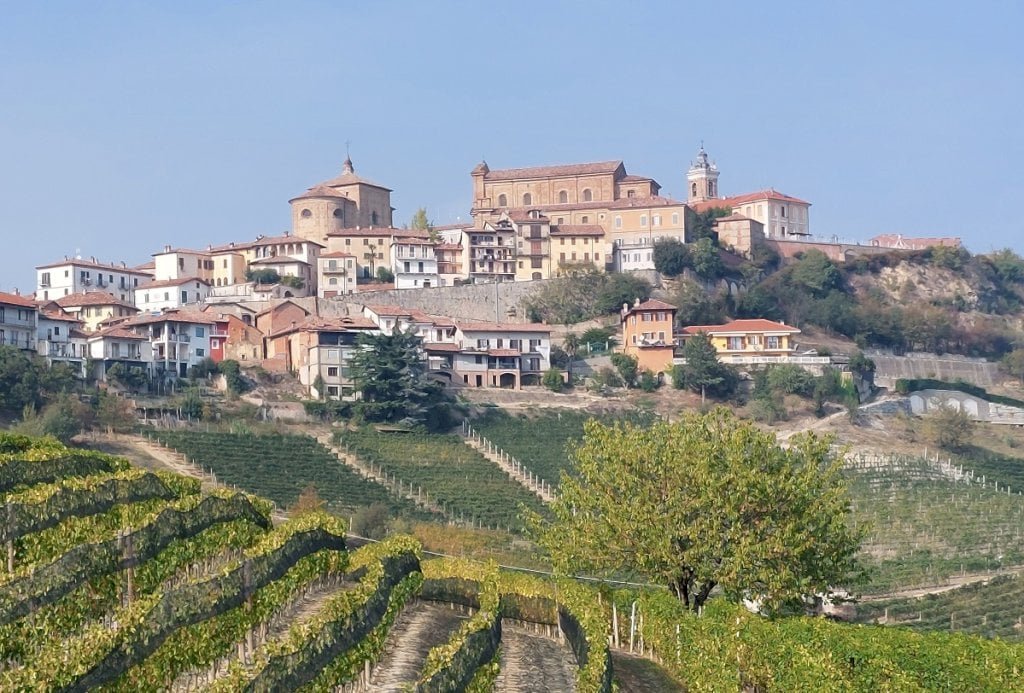 Ultimo appuntamento della rassegna “Sui Sentieri di La Morra”