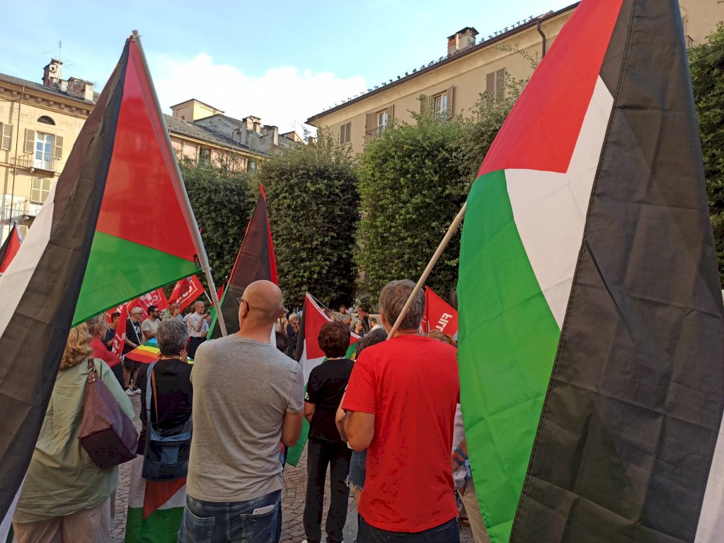 Cuneo ancora in piazza per Gaza: "In sciopero non per il salario, ma per un popolo"
