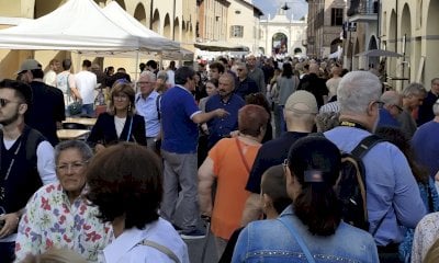 Cherasco, il 12 ottobre il penultimo mercatino dell'antiquariato