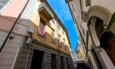 Alba, il Consiglio comunale approva l’acquisto dell’ultimo piano dell’ex Casa Miroglio