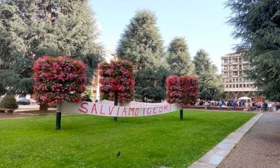 Piazza Europa, il ricorso ferma gli abbattimenti: ora decide il Tar