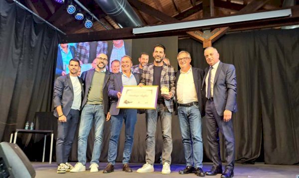 La consegna della Castagna d'Oro a Gigi Buffon