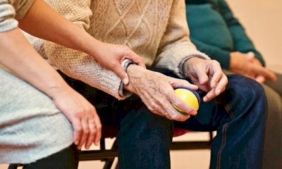 “Io e l’Alzheimer”: un nuovo corso di formazione online per volontari e caregiver