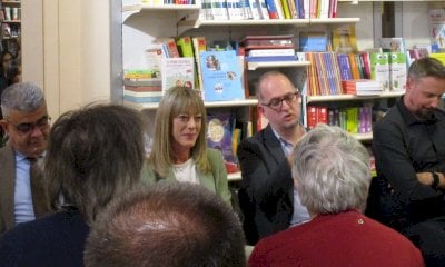 Forte partecipazione alla presentazione del saggio “Manzoni a fumetti” a Mondovì