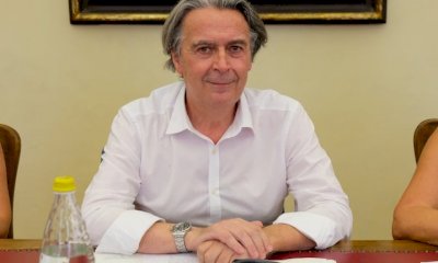 Piazza Europa, Pellegrino: