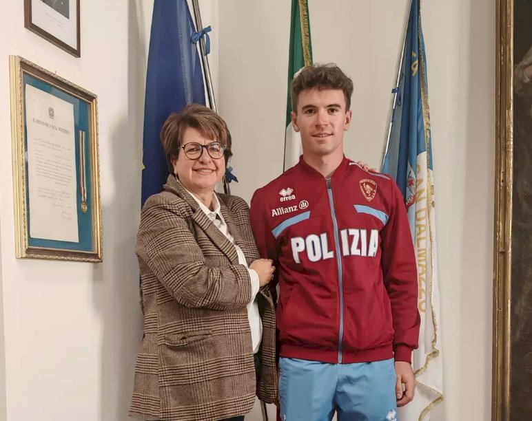 Verso Milano-Cortina 2026, Martino Carollo ricevuto in municipio a Borgo: "Lotterò per qualificarmi"