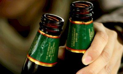 Alba, alla Fiera del Tartufo vietata la vendita di bevande in bottiglie di vetro e lattine