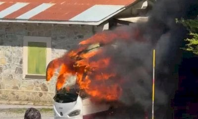 Stop ai bus, Scajola contro la Procura di Cuneo: “Sequestri prima delle verifiche”