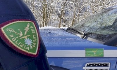 Trasportò due clandestini oltre la frontiera, multa per il passeur