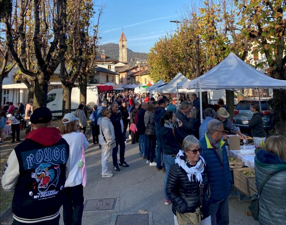 Le vie di Valgrana si preparano a ospitare la terza edizione di “Autunno in Fiera”