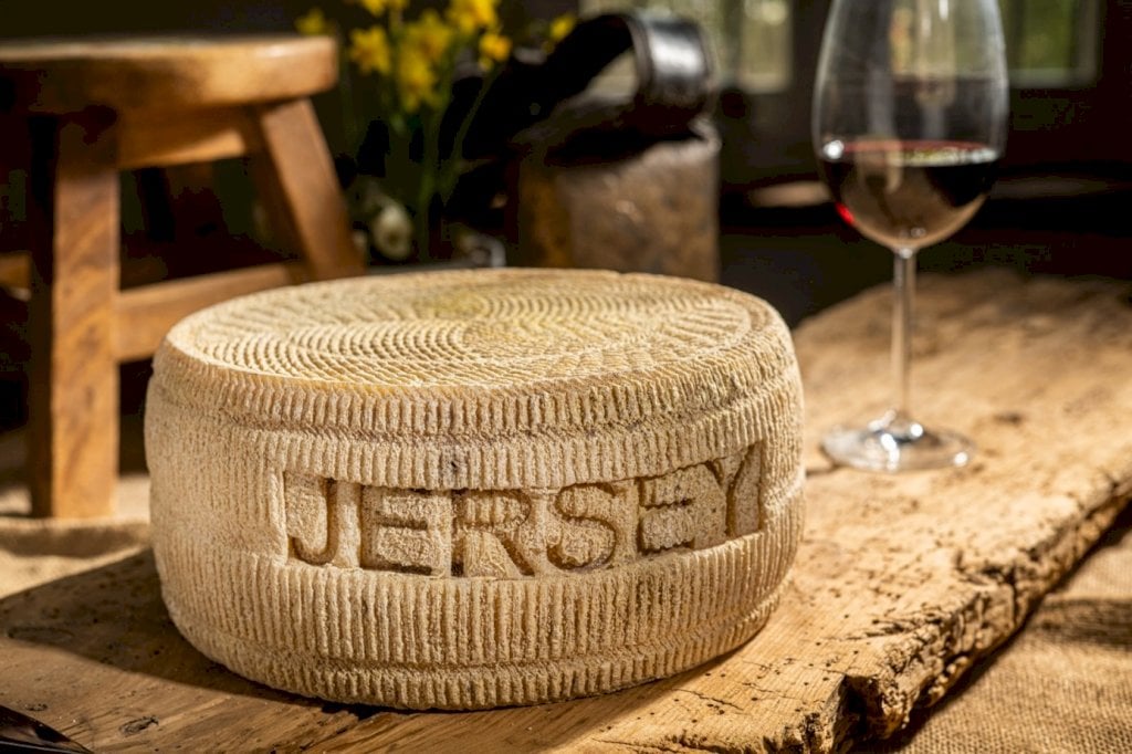 Una De.Co. cuneese vince il primo premio al Concorso Regionale dei Formaggi Piemontesi