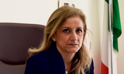 Il questore di Cuneo Carmine Rocco Grassi va a Parma: al suo posto Rosanna Minucci