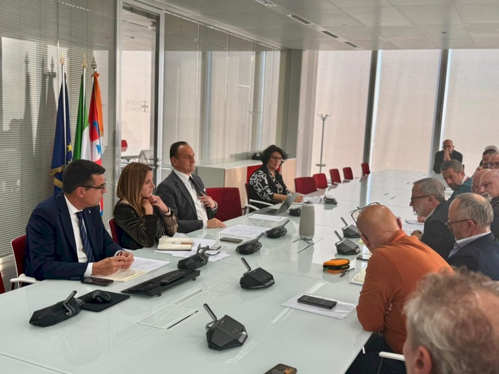 Tavolo Ex Ilva al Grattacielo Piemonte: "Ci muoveremo a ogni livello per difendere i posti di lavoro"