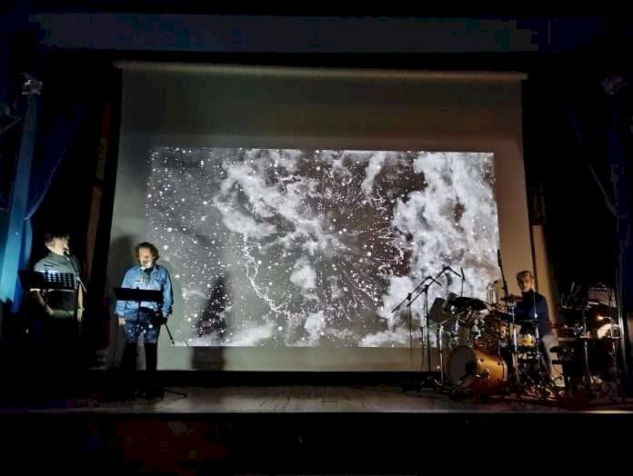 In scena all’Officina Santachiara lo spettacolo “Alba: 23 giorni di luce”