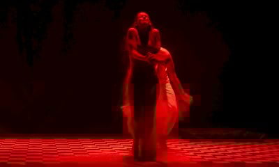 La pièce “Leggera come la cenere” va in scena al Toselli di Cuneo