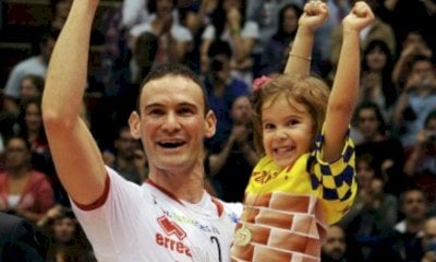 Il campione di volley Jack Sintini racconta come gioca la sua partita quotidiana dopo la malattia