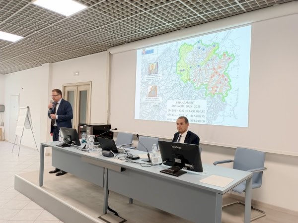 La presentazione del piano bitumature in Provincia