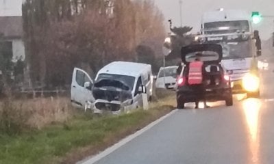 Furgone fuori strada a Bosco di Busca