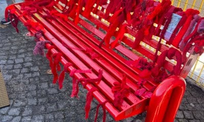 Inaugurata la prima panchina rossa a Roccavione