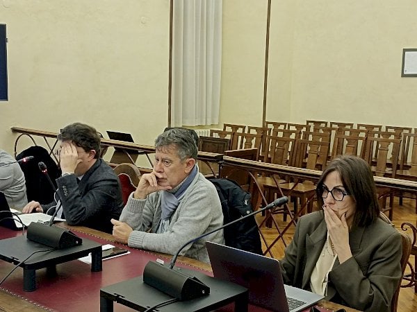 La commissione su Cascina Vecchia