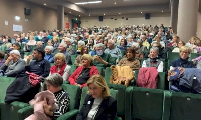 Avo Mondov&igrave;: 300 persone allo spettacolo teatrale &ldquo;Amleto in salsa piccante&rdquo;