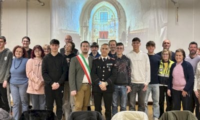 Rifreddo: per Natale, il Comune regala la Costituzione ai neo maggiorenni