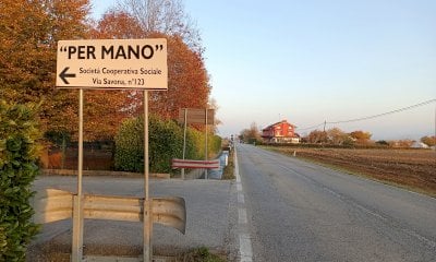 Si apre il processo alla cooperativa &ldquo;Per Mano&rdquo;: in dodici accusati di violenze sui disabili