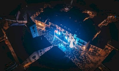 Limone festeggia l’anno nuovo in piazza, musica e spettacoli fino a notte fonda